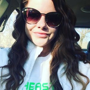 Meet your Posher, Kristi